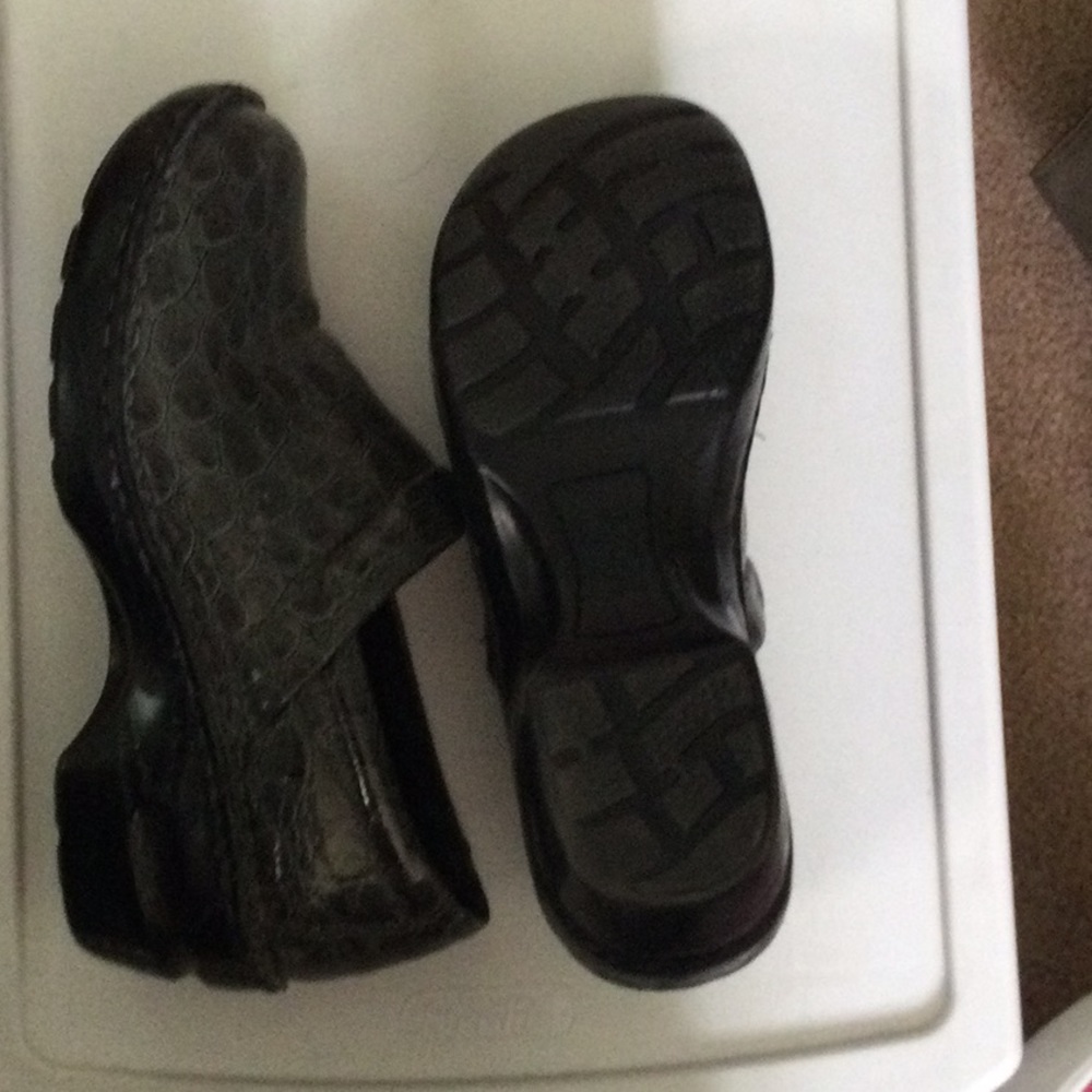 B.O.C clogs - Picture 2 of 3